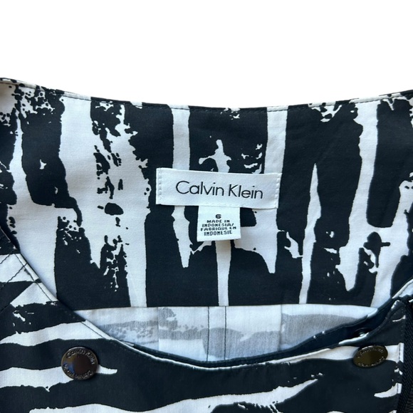 Calvin Klein black white sleeveless sheath dress size 6 zipper accent career - Picture 4 of 10